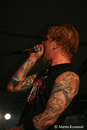 Maroon008