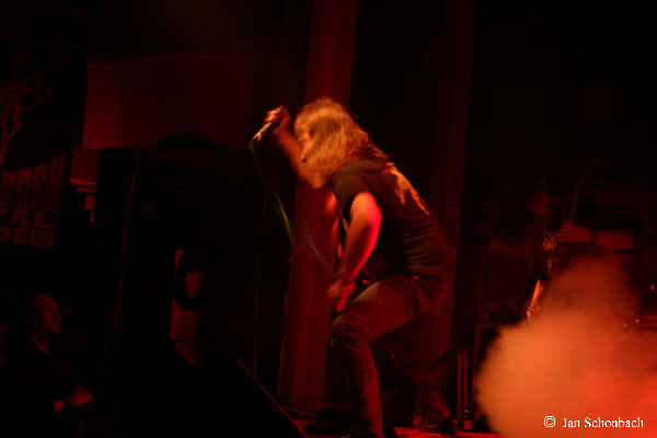 defloration 009j