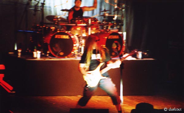 Band001