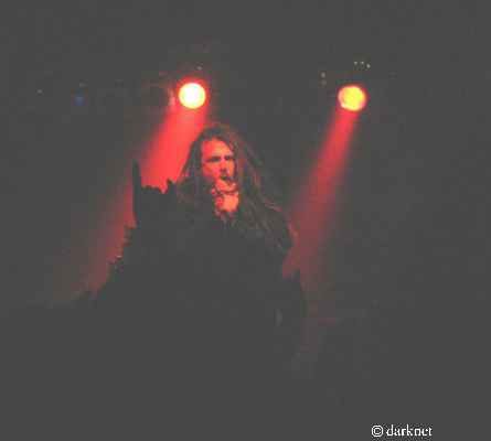 Six-Feet-Under_01