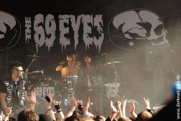 69_Eyes-00003