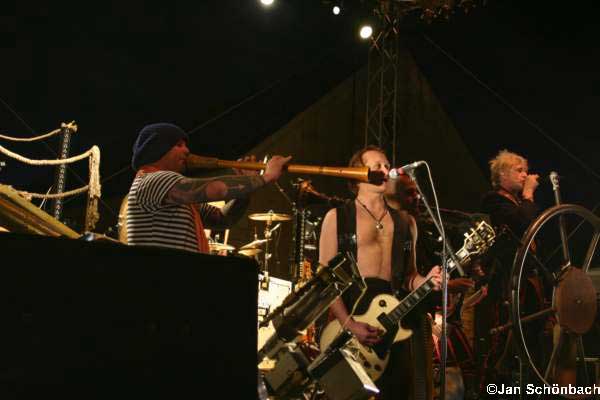 In_Extremo_05