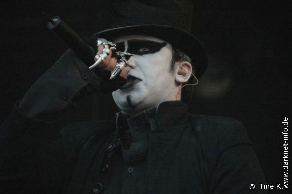 Gothminister-001
