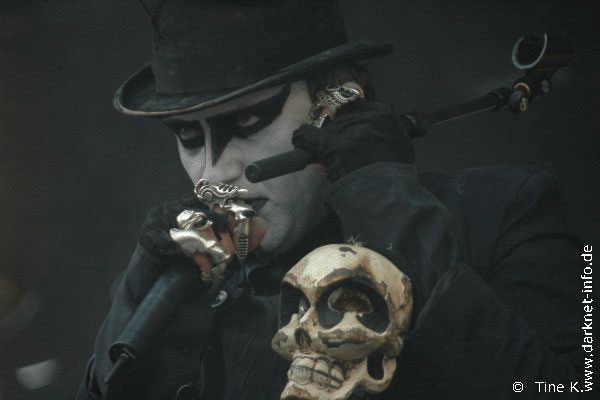 Gothminister-004