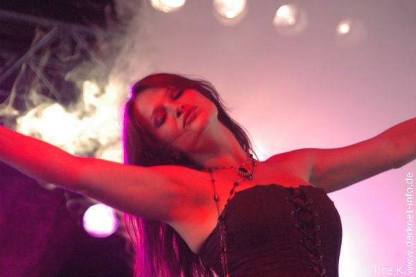 Tristania-003