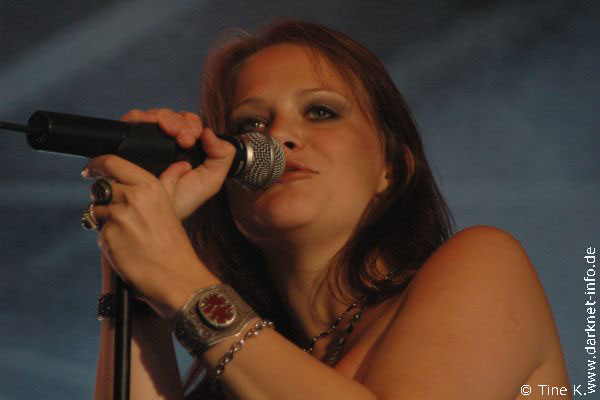 Tristania-008