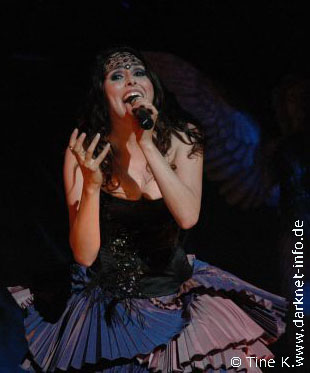 Within-Temptation-012