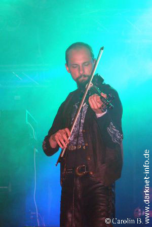 Korpiklaani01