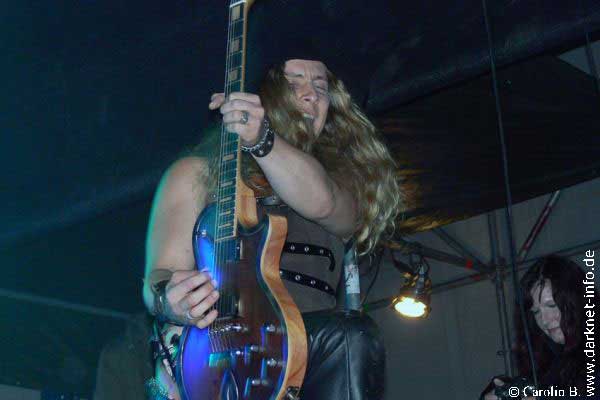 Korpiklaani04