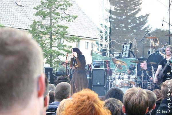 Xandria-06