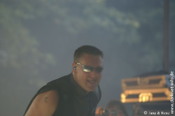Front 242-00006