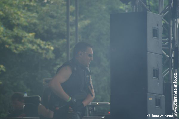 Front 242-00008