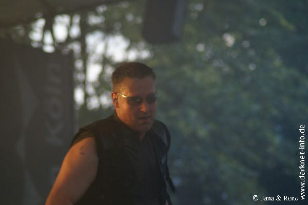 Front 242-00011
