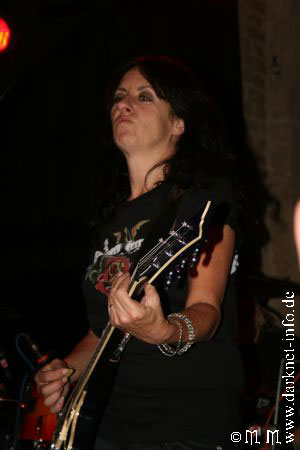 Girlschool_001