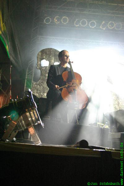 04_Apocalyptica_08